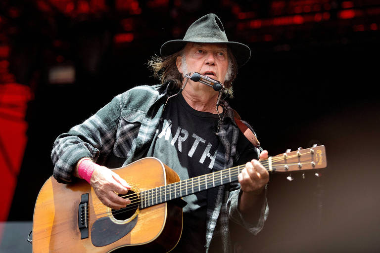 Neil Young tem mais de meio século de carreira 