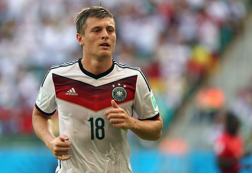 Toni Kroos em ação na Copa de 2014, no Brasil Thiago Calil/Photo Press/Folhapress