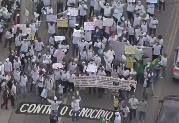 Protesto de moradores de Paraisópolis na Av. Giovanni Gronchi Reprodução TV