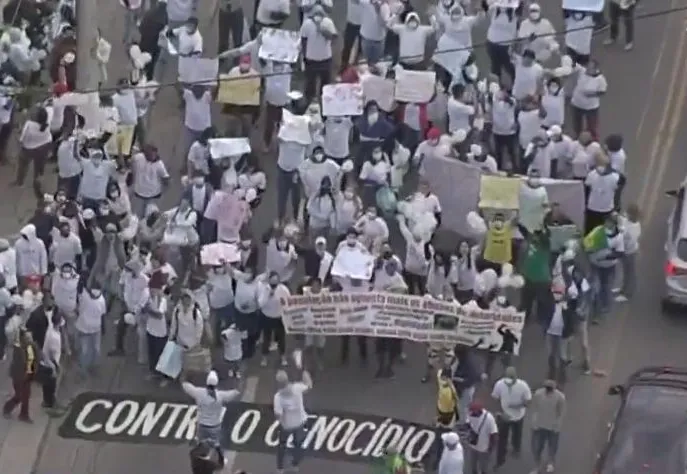 Protesto de moradores de Paraisópolis na Av. Giovanni Gronchi