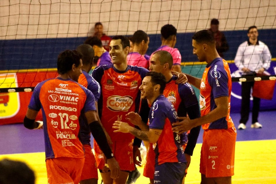 A equipe do FC Vôlei São José busca a segunda vitória em seu primeiro jogo na Arena Divulgação