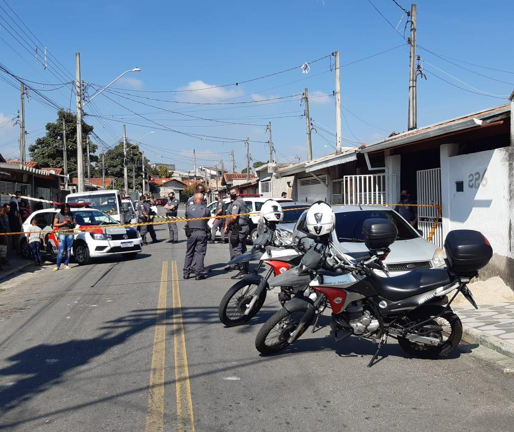 Homem é morto dentro de barbearia em Taubaté Divulgação/Vale Urgente