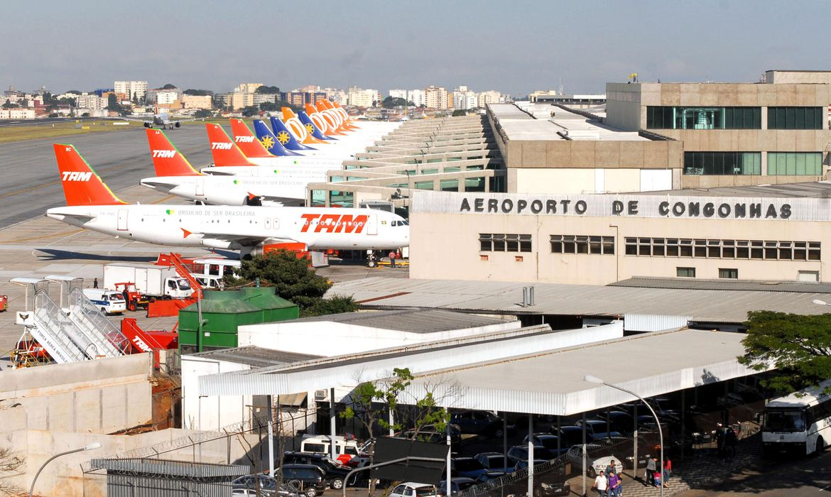 Ao todo, as concessões da 7ª rodada atingem 15,8% dos passageiros domésticos. Foto: Valter Campanato/Agência Brasil