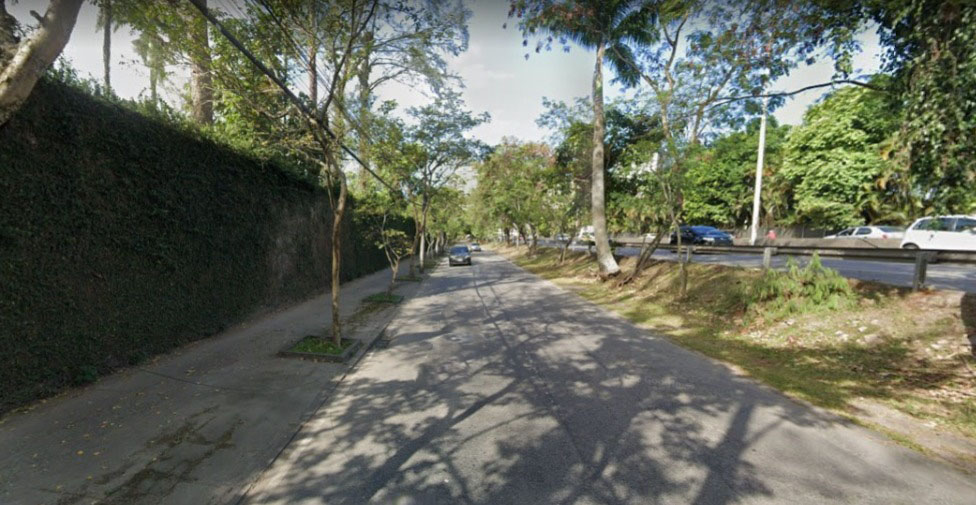 Homem é preso em flagrante por importunação sexual em ônibus Reprodução/Google Street View