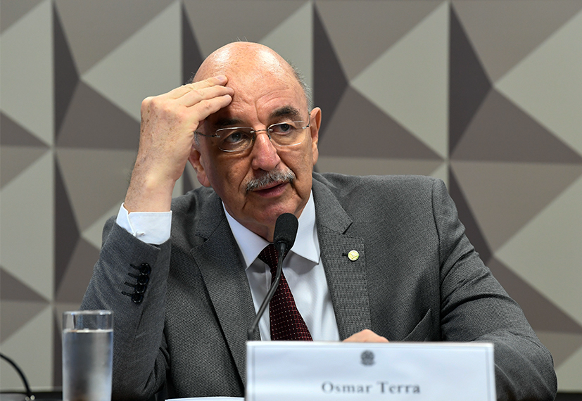 A CPI da Pandemia ouve nesta terça-feira (22) o deputado federal e ex-ministro da Cidadania, Osmar Terra. Jefferson Rudy/Agência Senado  