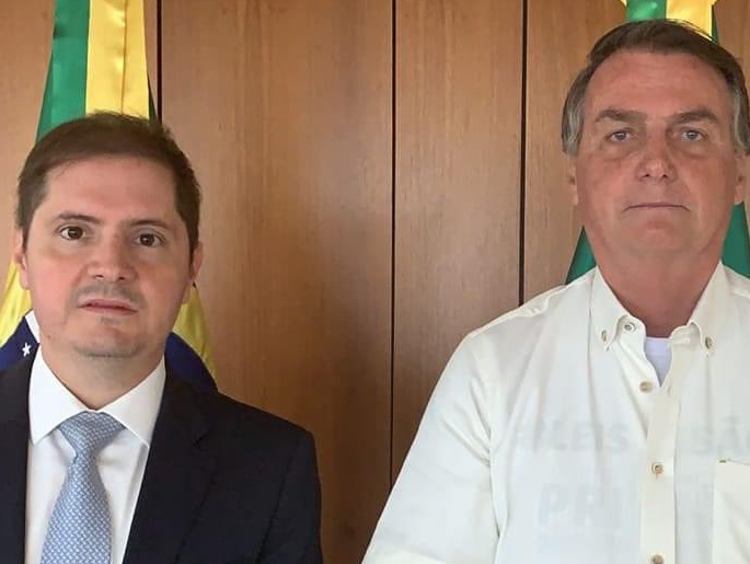 Jair Bolsonaro questiona artigo do regimento interno do STF que deu origem ao inquérito das fake news Foto: Reprodução/Redes Sociais 