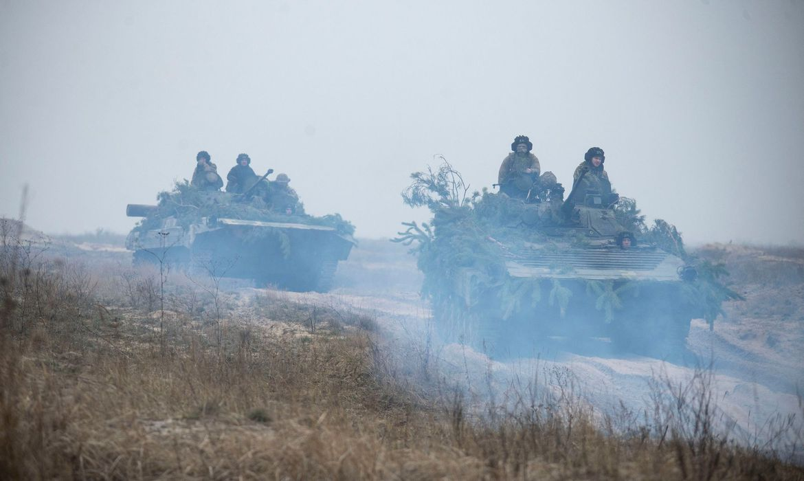 Tropas russas estão a menos de 25 km de Kiev Foto: Ukrainian Armed Forces / Agência do Brasil