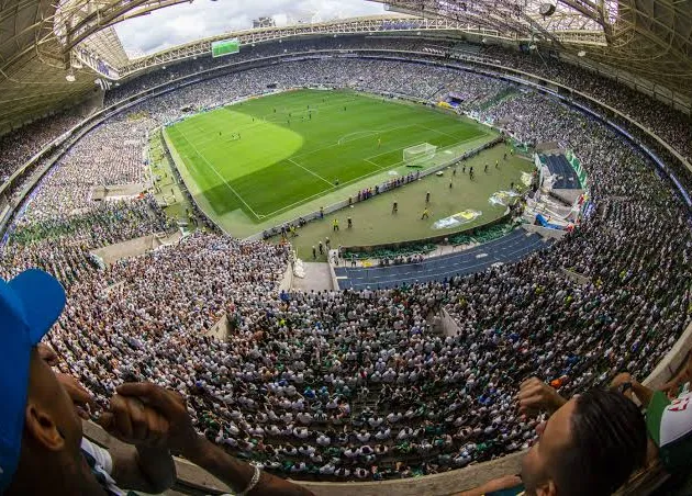 Prefeitura do Rio libera 100% da torcida nos estádios