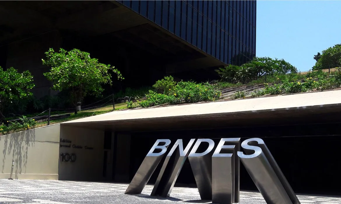BNDES tem lucro líquido de quase R$ 12 bilhões no segundo trimestre de 2022