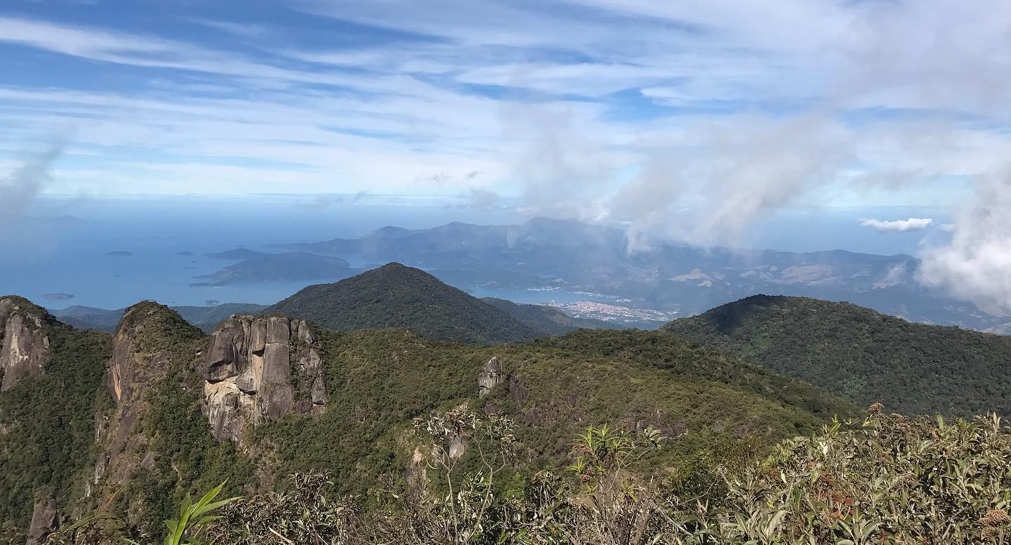 O atrativo ficará aberto à visitação diurna, de sexta-feira a domingo, das 05:00h às 18:00 Divulgação/ Pedra da Macela