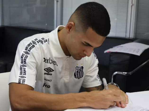 Santos renova contrato com zagueiro Kaiky até o fim de 2026 Pedro Ernesto Guerra Azevedo/Santos FC