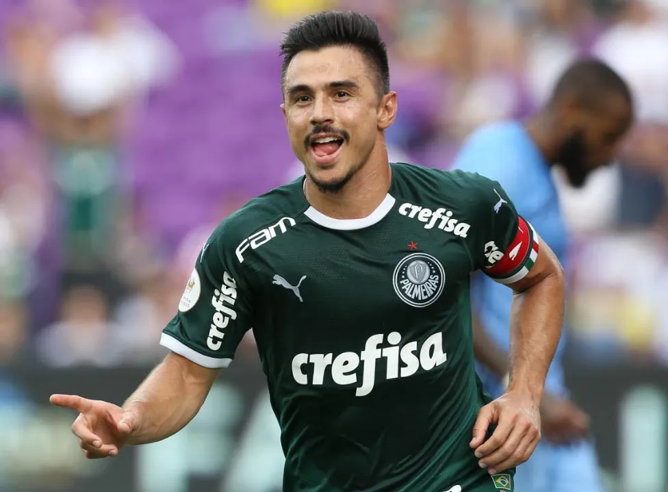 Willian em ação pelo Palmeiras: atacante pode voltar ao Corinthians, diz Neto