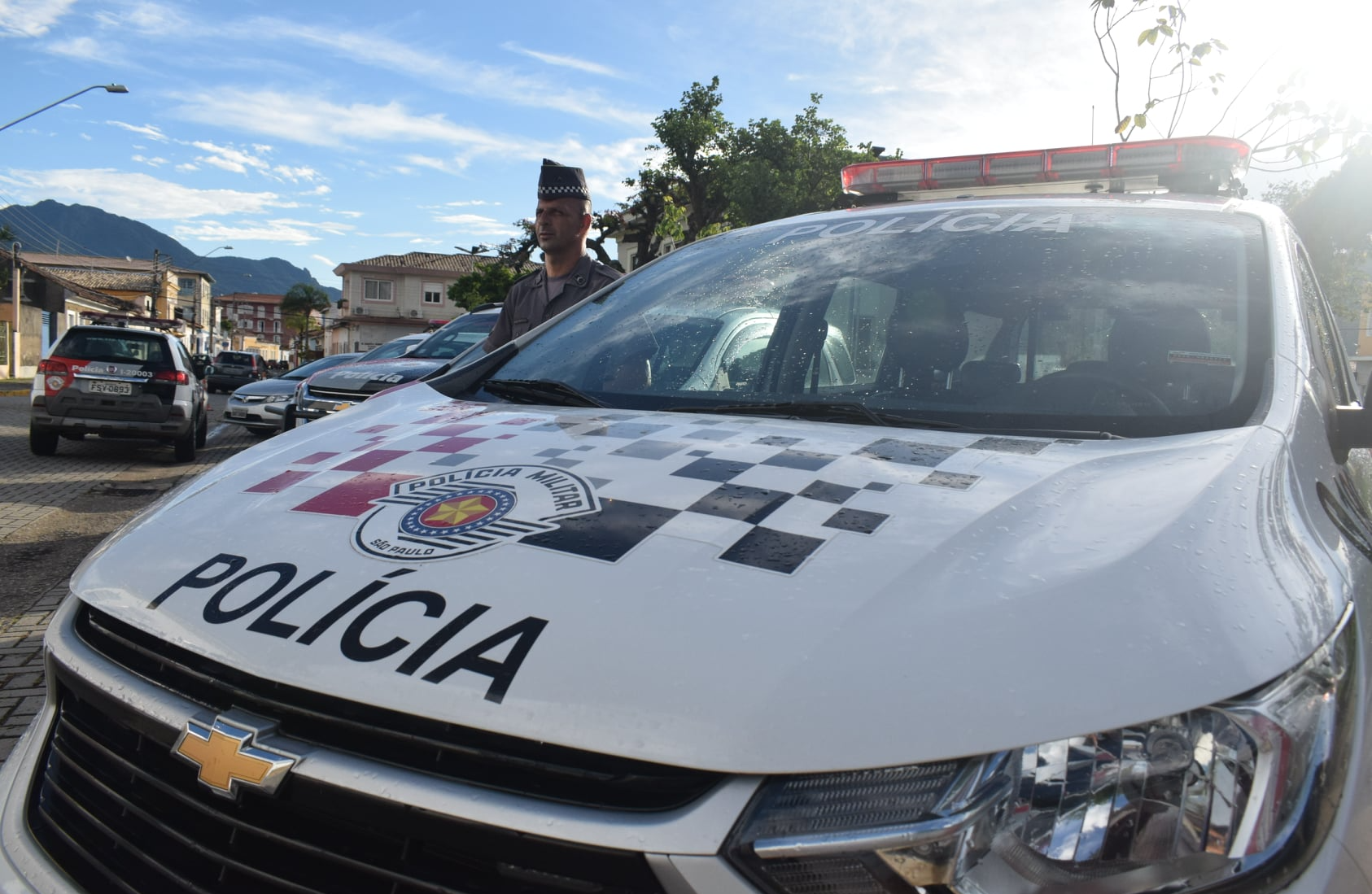 Homem é preso após furtar casa no bairro Porto Novo em Caraguatatuba Divulgação/ PM