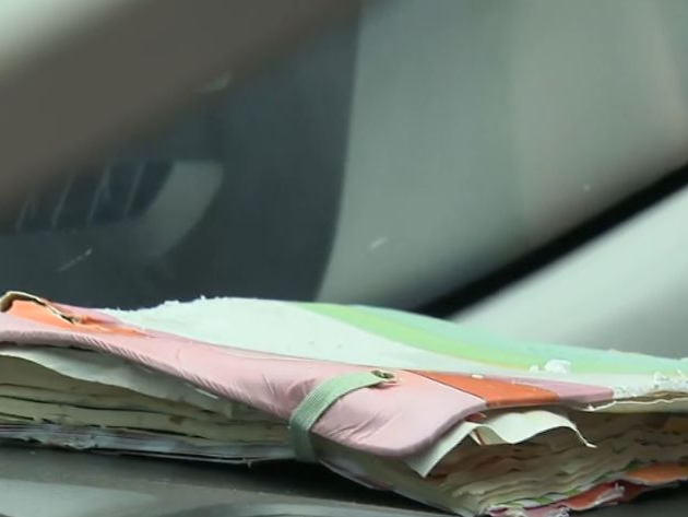 Caderno com anotações de Marília Mendonça foi recuperado de avião que caiu em MG