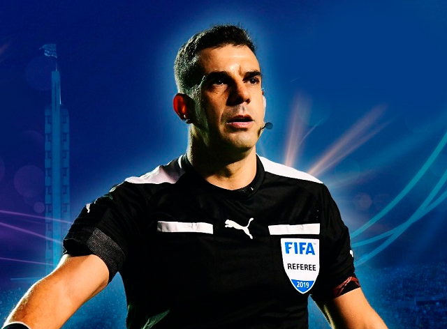 Christian Ferreyra foi eleito o melhor árbitro uruguaio em 2019