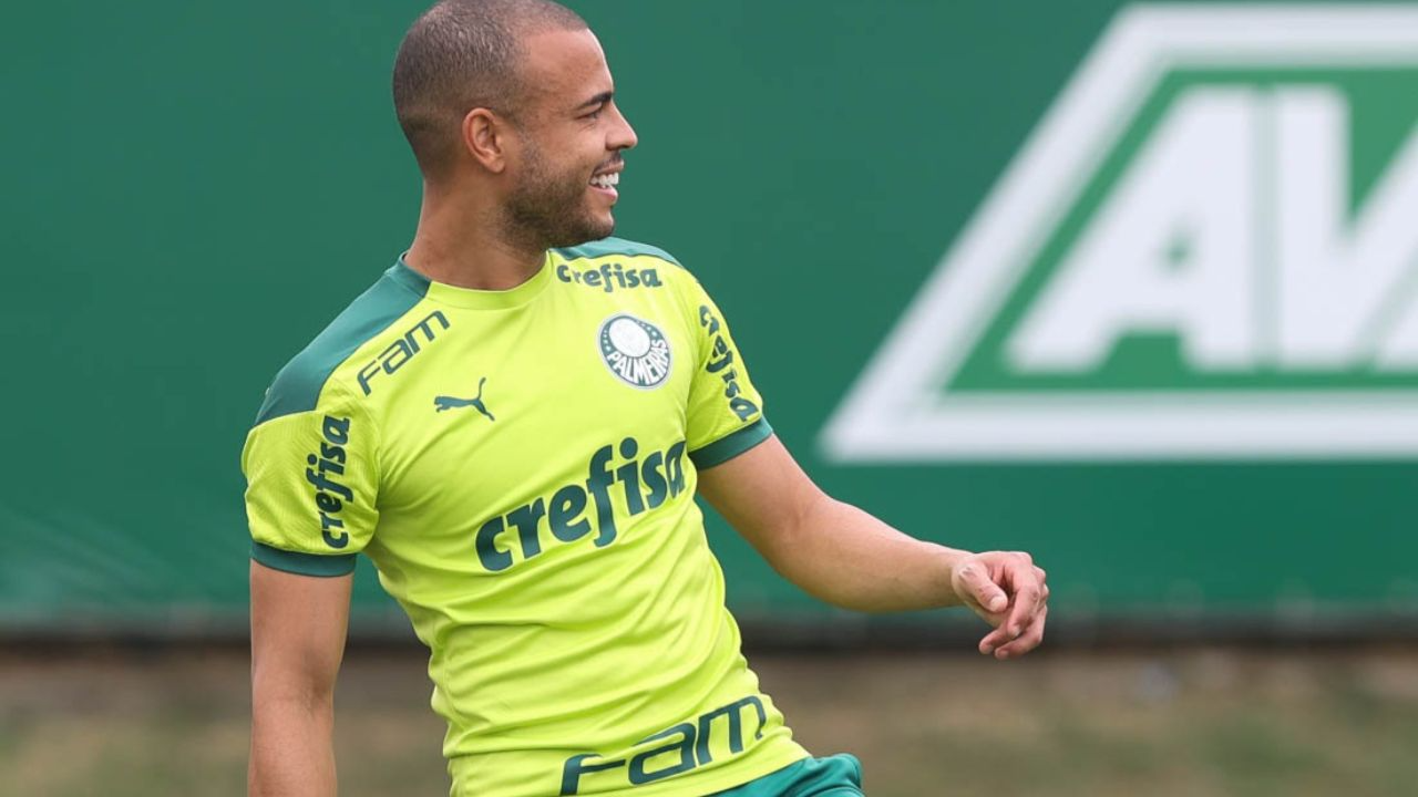 Mayke e Palmeiras acertam renovação  Cesar Greco