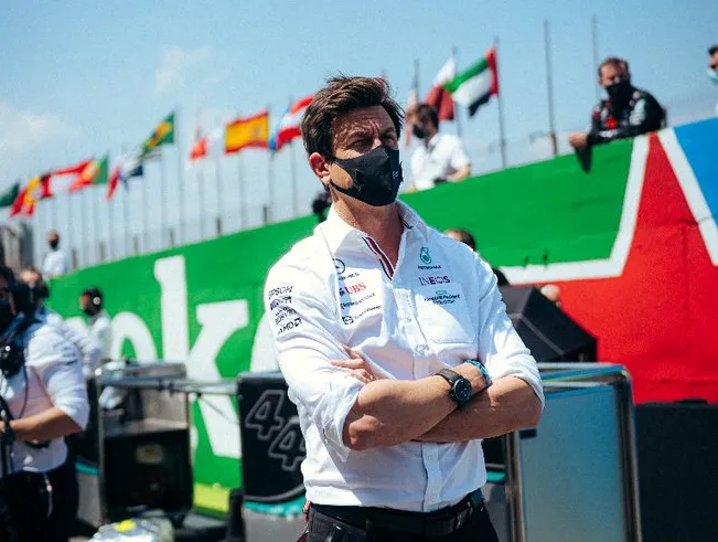 Toto Wolff afirmou que "já esperava" que FIA não consideraria o incidente entre Verstappen e Hamilton