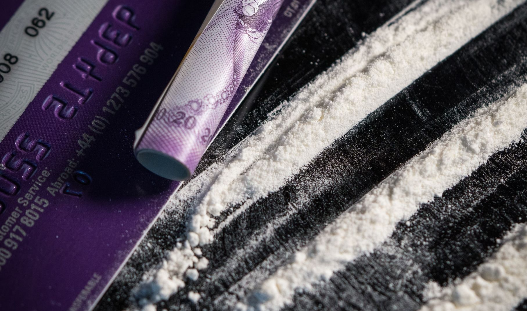 Venda e consumo de cocaína viram problema de saúde pública na Inglaterra
