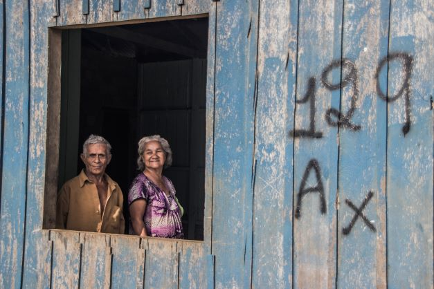 Exposição fotográfica mostra o lado humano da Amazônia e o impacto das ações do homem no local Marcela Bonfim/Divulgação