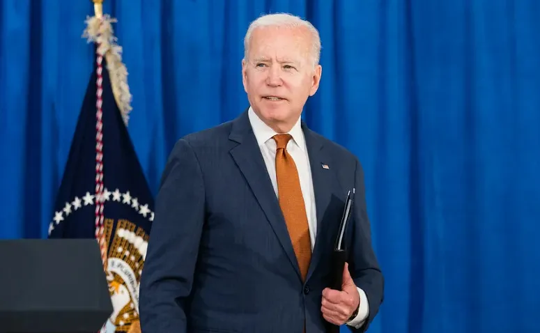 Biden descartou que EUA façam novas operações militares no Afeganistão