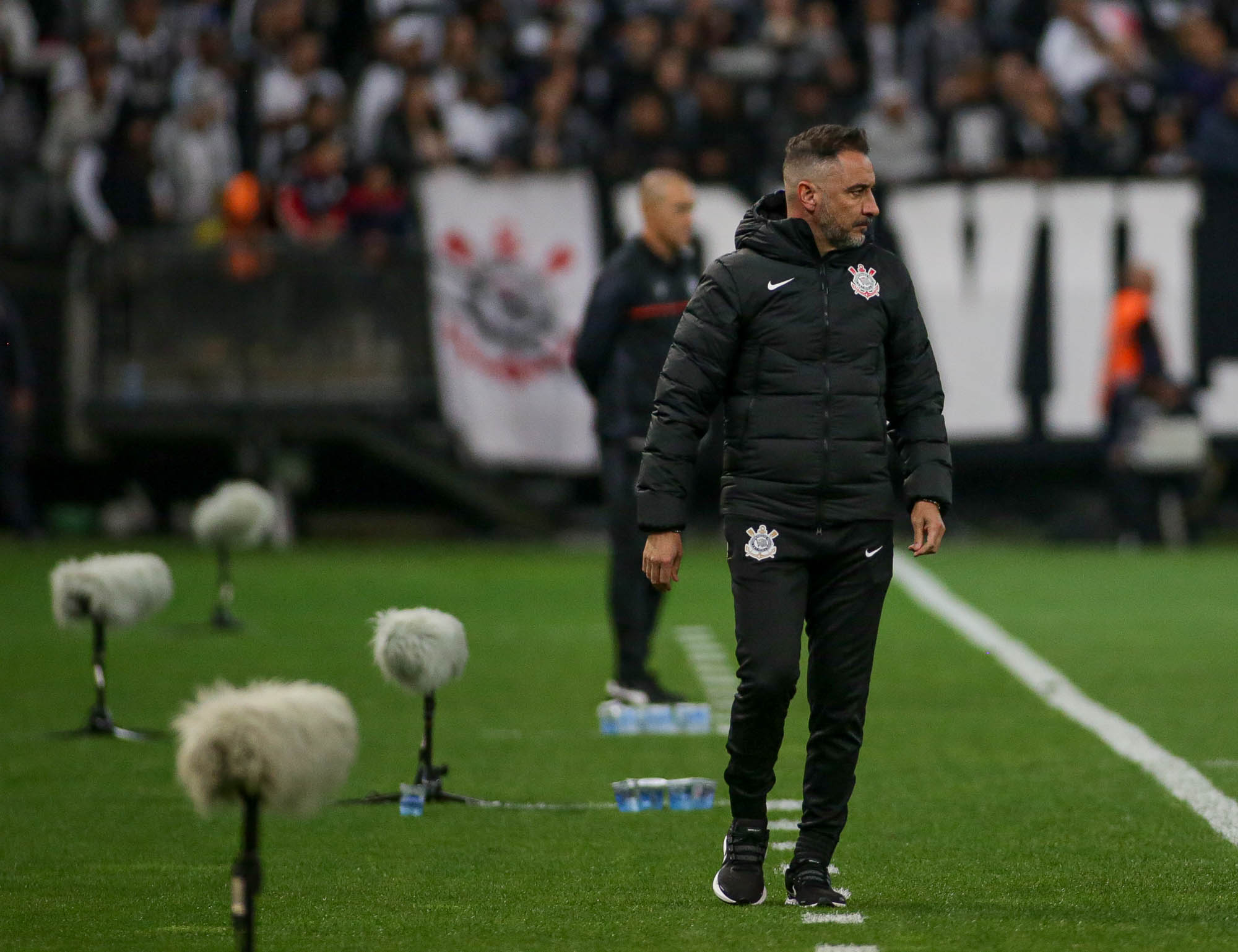 Vitor Pereira reforça vontade de ficar no Corinthians após vitória sobre o Ceará Agência Corinthians