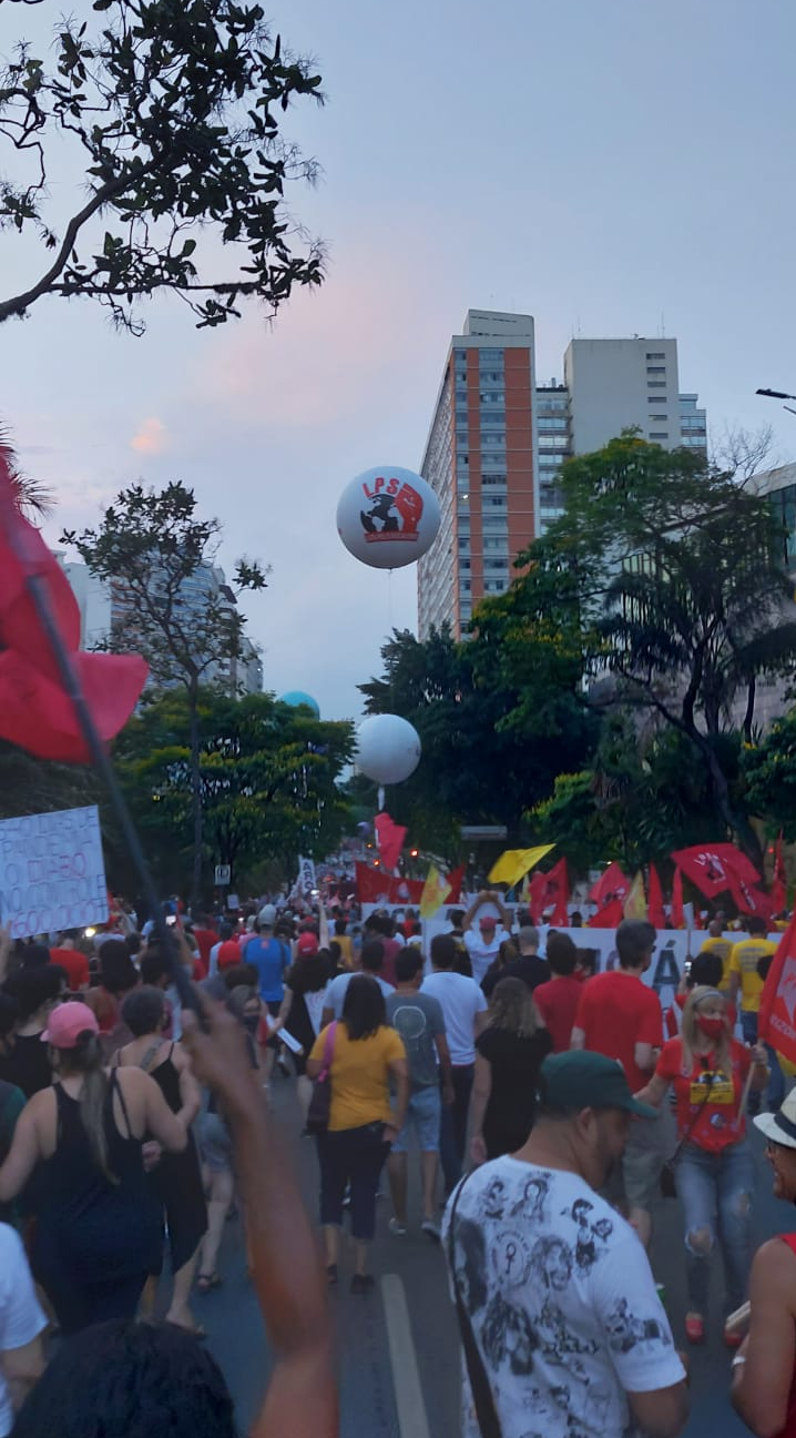 Políticos da oposição participaram das manifestações de sábado  Foto: Reprodução/BandNews FM 