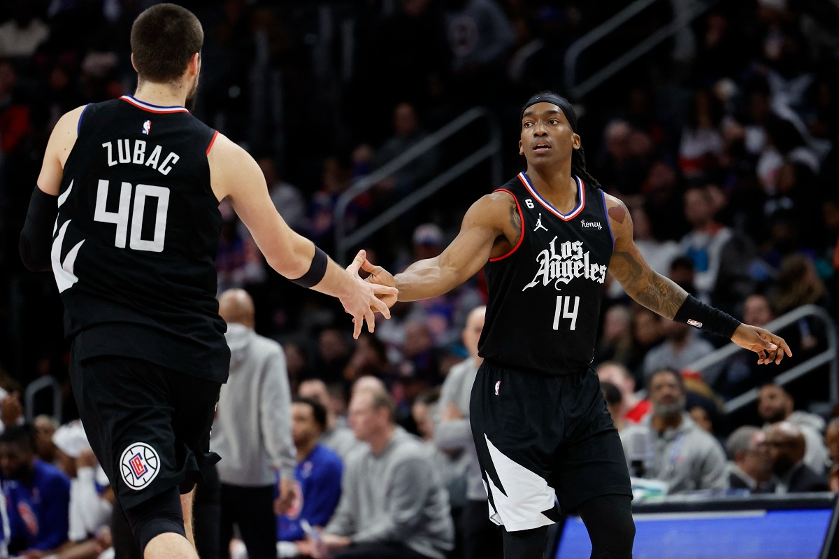 Los Angeles Clippers em duelo contra o Detroit Pistons Rick Osentoski/Reuters