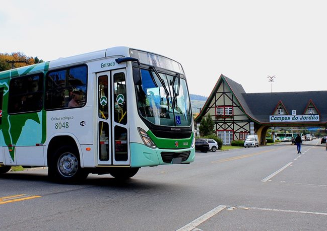 Motoristas chegam a acordo por pagamento de salários e encerra greve no transporte público de Campos do Jordão Assessoria de Comunicação/ Prefeitura de Campos do Jordão