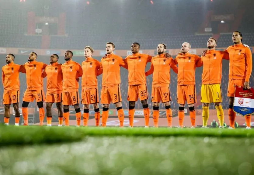 Time da Holanda que venceu a Noruega e garantiu a vaga direta na Copa do Catar