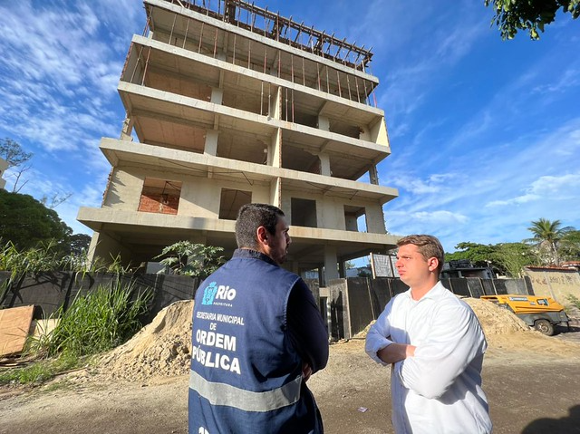 Construção já tinha ordem de demolição anterior Divulgação/ Secretaria de Ordem Pública