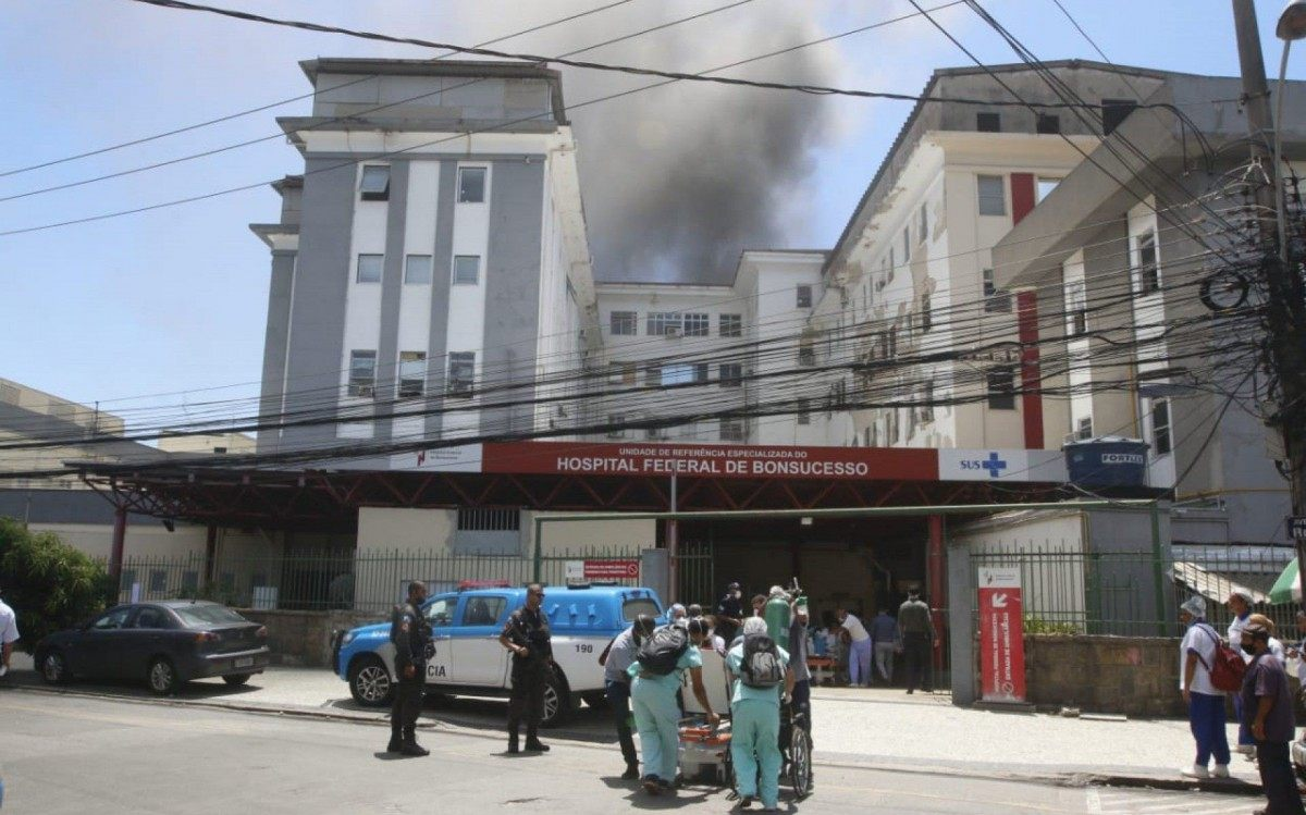 No ano passado, o hospital sofreu um incêndio que matou dezessete pacientes Foto: Reprodução TV