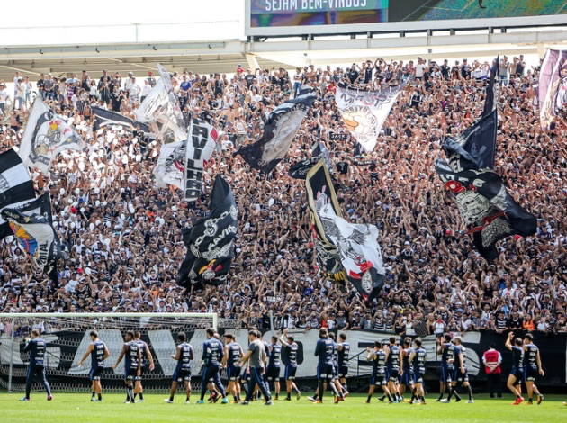 Treino aberto Corinthians em 2018 Twitter Corinthians