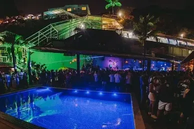 Liminar mantém Faro Beach Club na Praia do Vidigal | Rádio BandNews Rio de  Janeiro FM