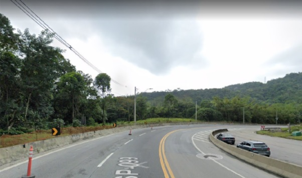 Ocorrência foi no KM 77 da Tamoios  Reprodução/Google Maps 