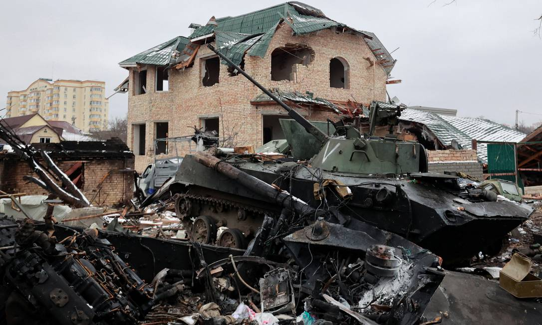 A ideia do pacto era permitir a fuga de civis em corredores humanitários Foto: Serhii Nuzhenko/Reuters