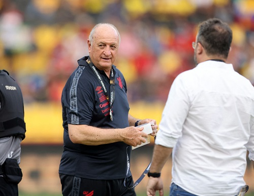 Felipão na final da Libertadores 2022 Luisa Gonzalez/Reuters