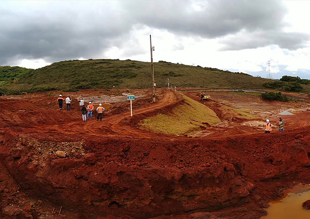 Polícia Federal apura extração irregular de minério em Minas Gerais
