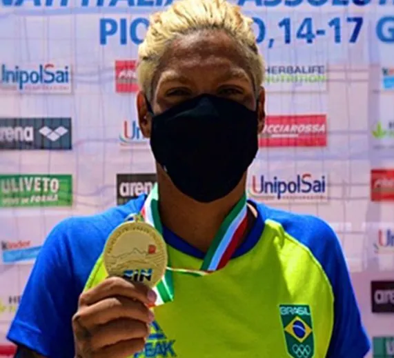 Ana Marcela Cunha busca primeira medalha olímpica da carreira
