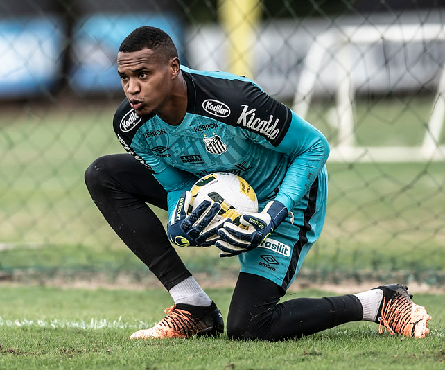 Santos recusou proposta do São Paulo pelo goleiro John Ivan Sorti/Santos FC