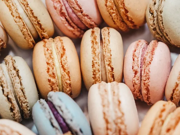Macaron: clássico francês, doce pode ter origem italiana; Carole Crema explica