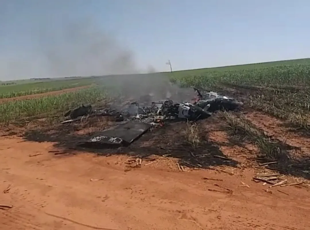 O bimotor estava na região de Mirante do Paranapanema