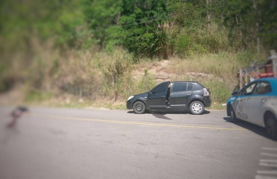 Drauzio foi encontrado do lado de fora do carro Reprodução