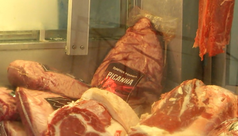 Picanha, mignon e fígado lideram cortes de carnes que ficaram mais baratos