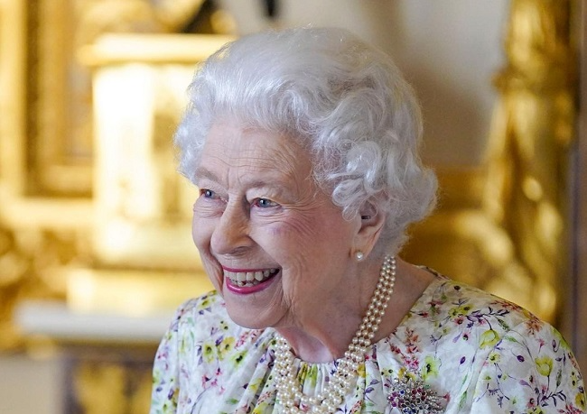 Rainha Elizabeth completa 96 anos: entenda por que monarca tem dois aniversários Reprodução/Instagram