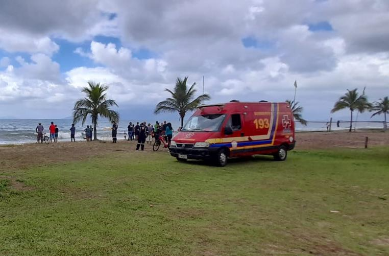 Homem De 22 Anos é Resgatado Após Se Afogar Em Praia De Caraguatatuba Band