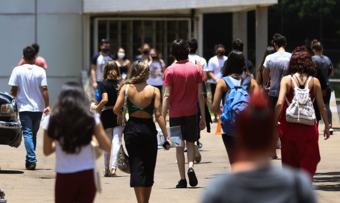 Candidatos a bolsas do ProUni devem se inscrever até sexta Marcello Casal Jr./Agência Brasil