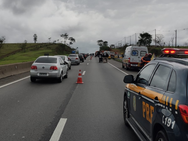 Quatro romeiros morrem em atropelamentos na Dutra Foto: Divulgação/Polícia Rodoviária Federal 