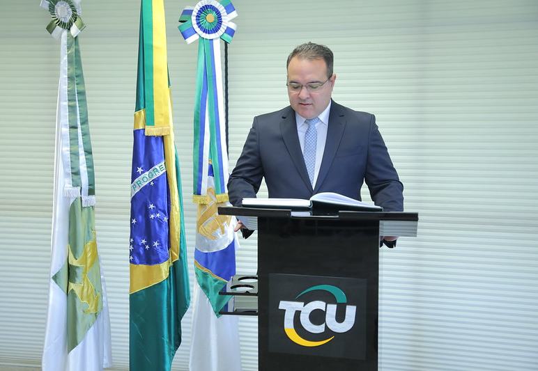 Jorge Oliveira foi indicado por Bolsonaro ao TCU Tribunal de Contas da União