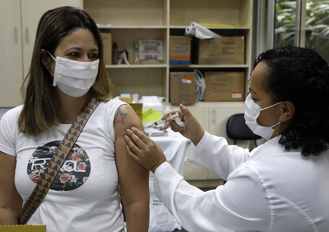 Prefeituras de cidades paulistas ampliam vacinação da 4ª dose da vacina da Covid
