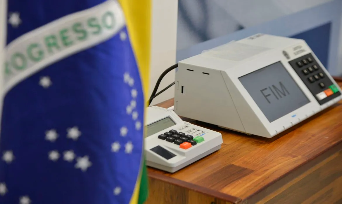 Em 2022, nível de escolaridade do eleitor é o maior da história 